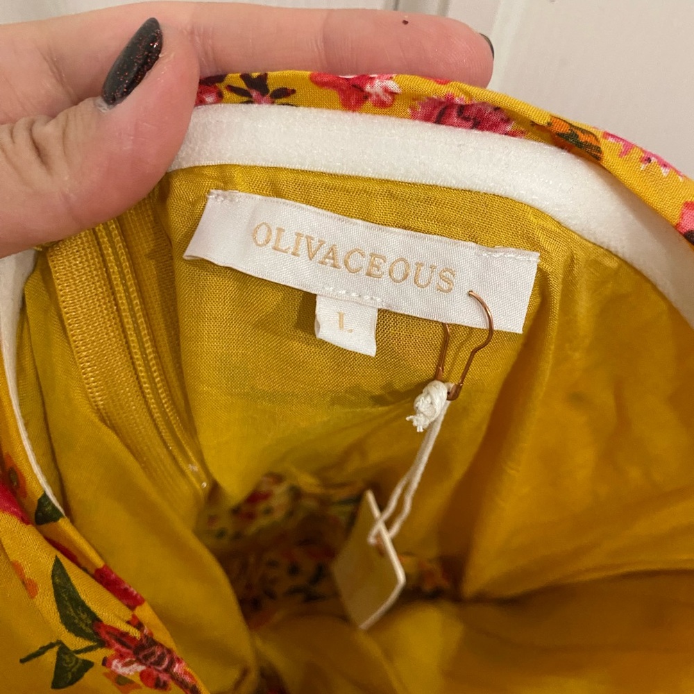 New! Olivaceous Layla Summer Romper In Yellow size large - Picture 3 of 7